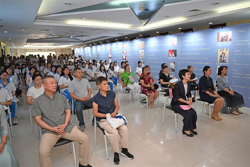 黃永玉版畫(huà)作品捐贈(zèng)儀式在連舉行 藝術(shù)瑰寶助力港城文化繁榮